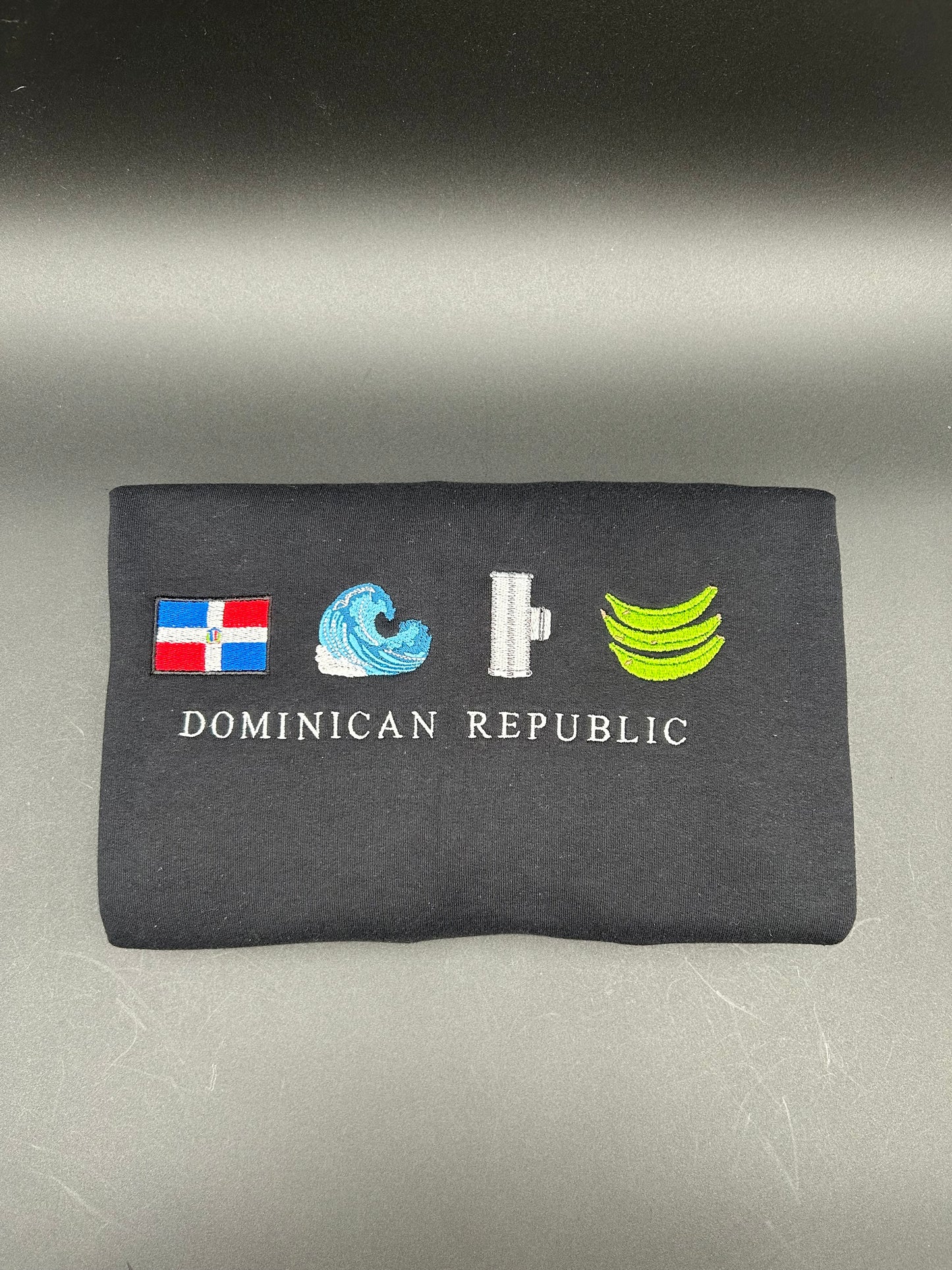 Dominican Republic Embroidered Sweatshirt Beach Waves, Güira, Platano Verde Sweaters Crewneck